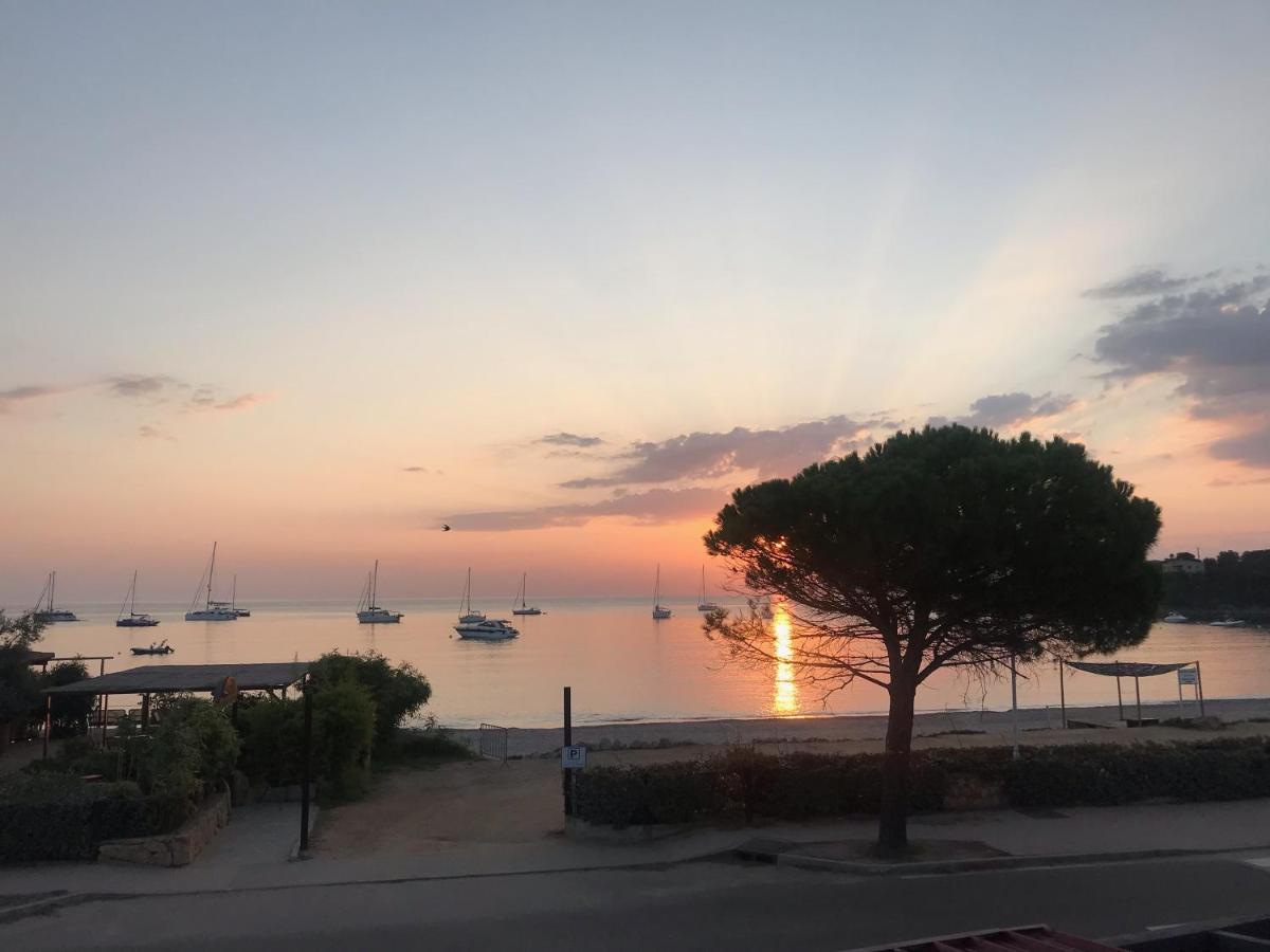 A Rossa Location Favone