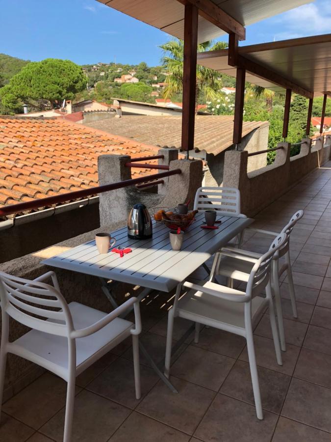 A Rossa Location Apartamento Favone